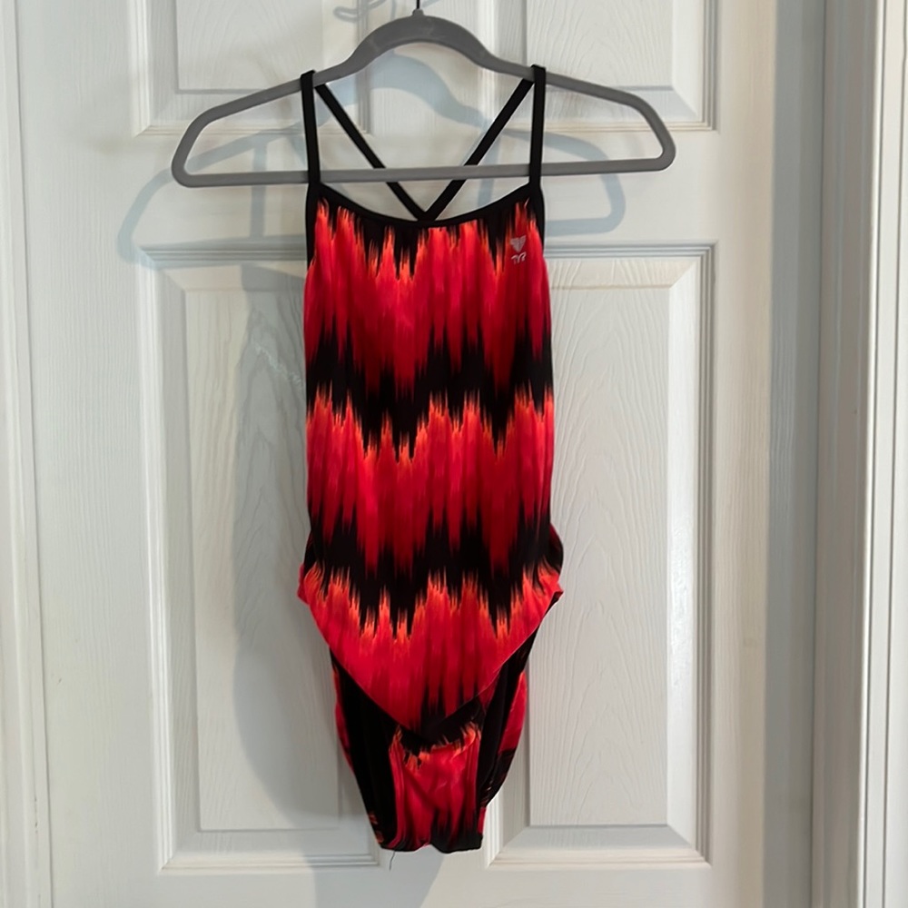 TYR One Piece Bathing Suit Sz 36